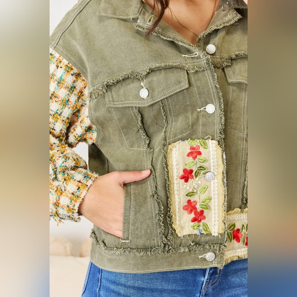 POL Embroidered Button Down Raw Hem Shacket - Picture 6 of 8